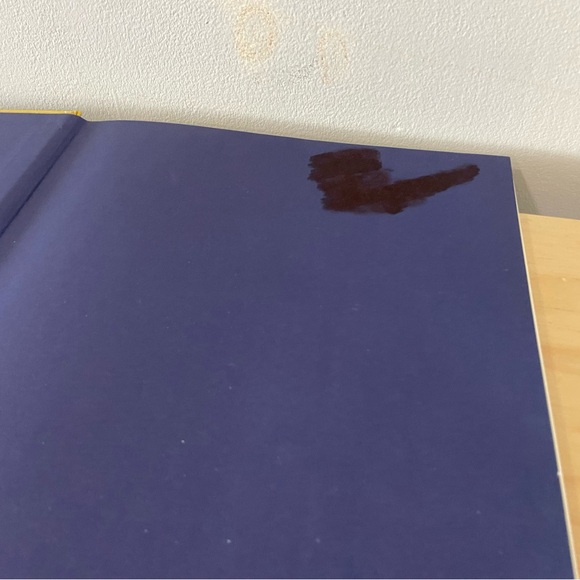 Pablo Picasso A Modern Master By: Richard Leslie Hardcover Art Book - Picture 2 of 9